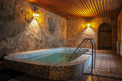 Баня на дровах «Медвежий угол» відгуки, лазня/сауна Одесса Киевский район Пгт Таирово ул.Звездная дом 3, фото, адреса з картою проїзду.