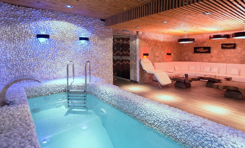 Банный комплекс отеля «Калифорния» відгуки, лазня/сауна Одесса Приморский район ул. Еврейская, 27, фото, адреса з картою проїзду.