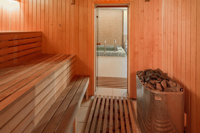 Сауна «Пятое Колесо» відгуки, лазня/сауна Прилиманское  район с. Прилиманское, ул. Восточная, 167-А, фото, адреса з картою проїзду.