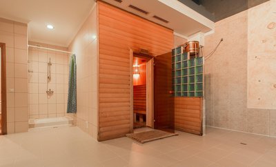 Сауна «Пятое Колесо» відгуки, лазня/сауна Прилиманское  район с. Прилиманское, ул. Восточная, 167-А, фото, адреса з картою проїзду.