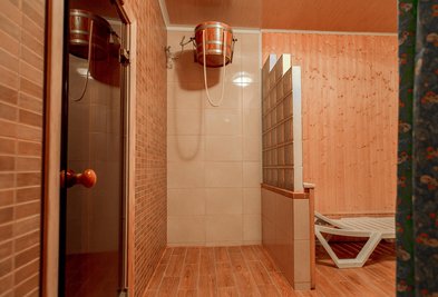 Сауна «Пятое Колесо» відгуки, лазня/сауна Прилиманское  район с. Прилиманское, ул. Восточная, 167-А, фото, адреса з картою проїзду.