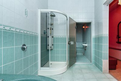 Лазня на Малиновського біля Ведмедя відгуки, лазня/сауна Одеса Малиновський район вул. Малиновського, 94, фото, адреса з картою проїзду.