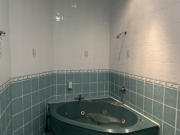 Лазня на Малиновського біля Ведмедя відгуки, лазня/сауна Одеса Малиновський район вул. Малиновського, 94, фото, адреса з картою проїзду.